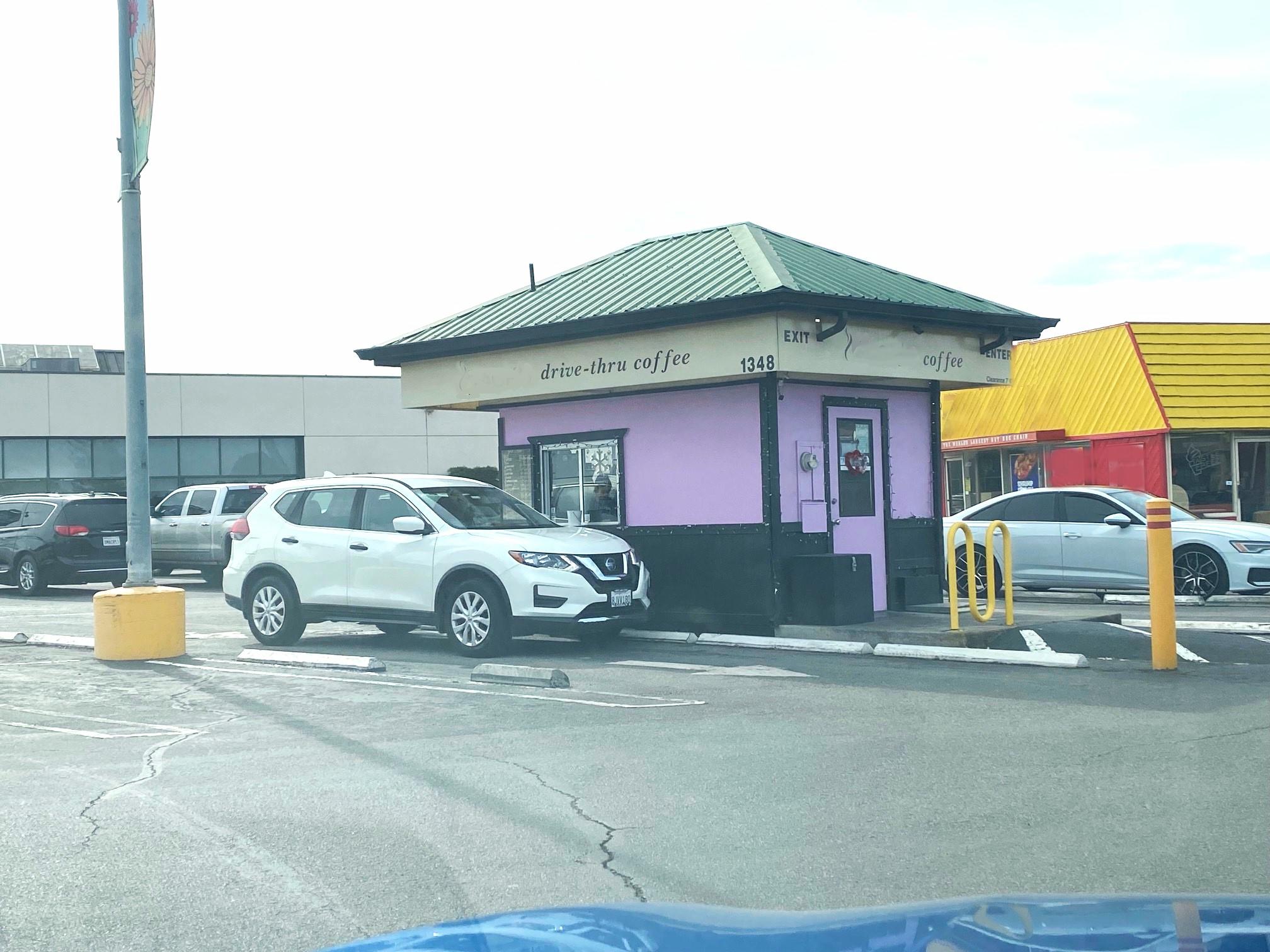 Coffee Kiosk- D/thru- Inc Free Standing Structure